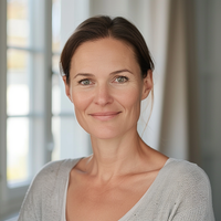 Nina W.